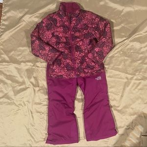 The North Face Girls winter reversible jacket and snow pants size 6